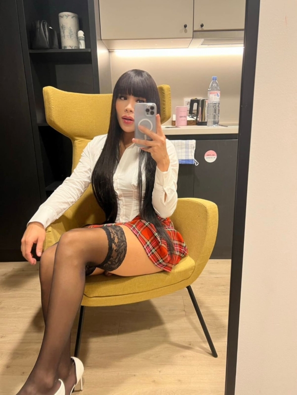 Транссексуалка Алиса