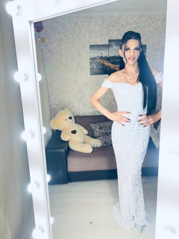 Транссексуалка Стелла